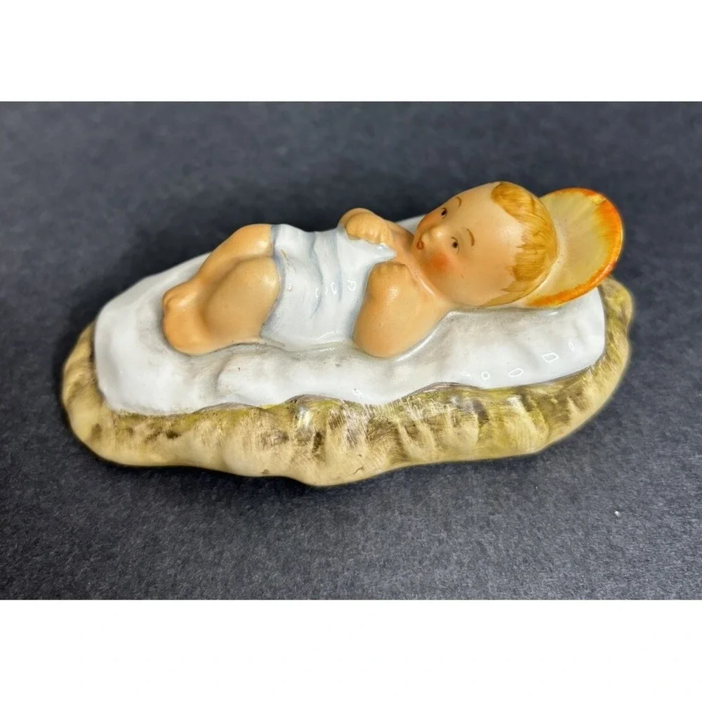 Goebel Hummel Nativity Infant Jesus Christmas Figure W Germany 214 A No Box READ
